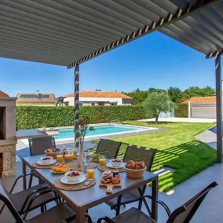 Casa vacanze Casa Cassianus With Private Pool - Happy *
